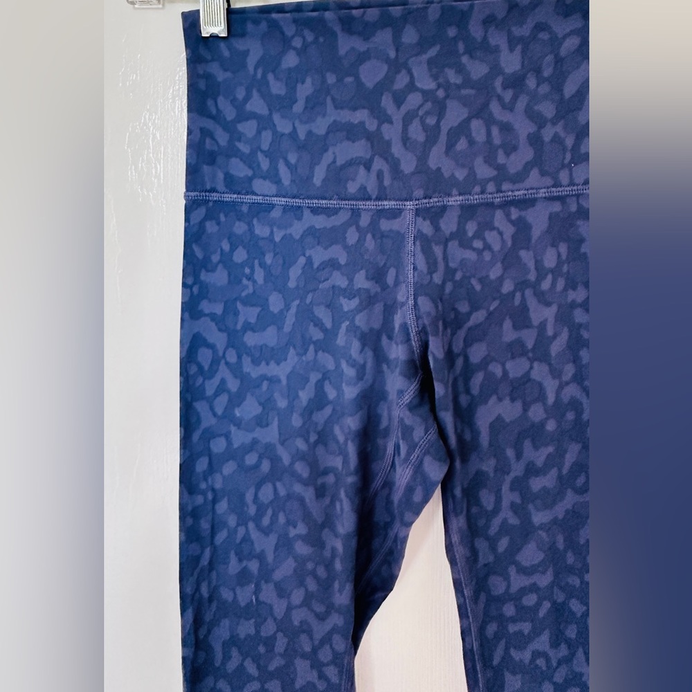 Lululemon Align Leggings 25” - Size 4 “Formation Camo. shade Multi” - rare